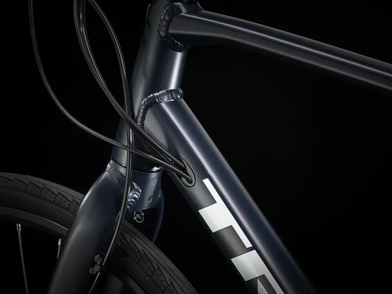 TREK FX 2 Disc Hybrid Bike in Nautical Navy-5